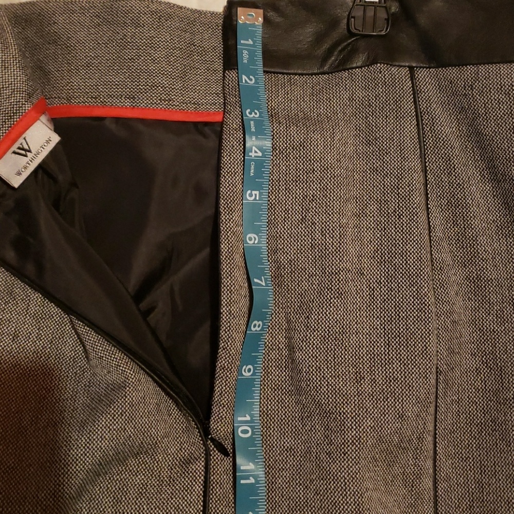 SKIRT - Picture 7 of 7